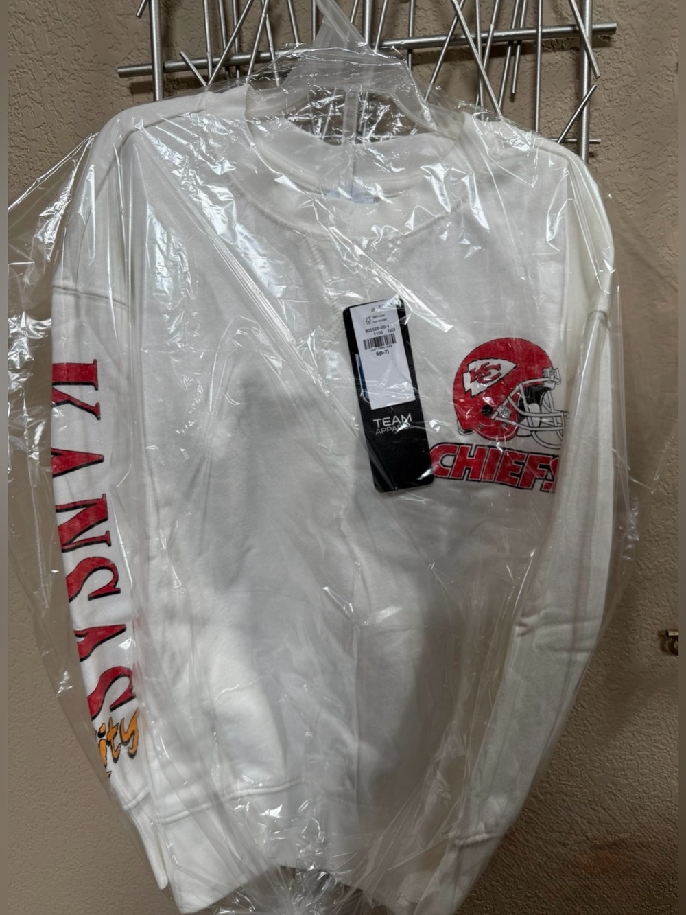 KC Chiefs Crewneck Sweater NWT